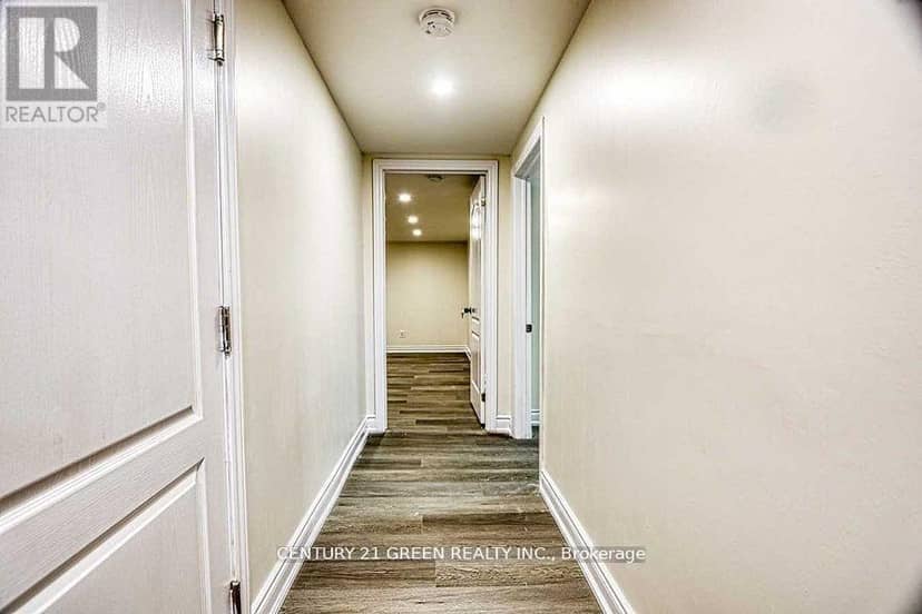 164 Gardiner Drive — photo 36 of 40