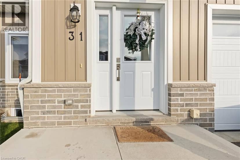 744 NELSON Street W Unit# 31 — photo 2 of 40