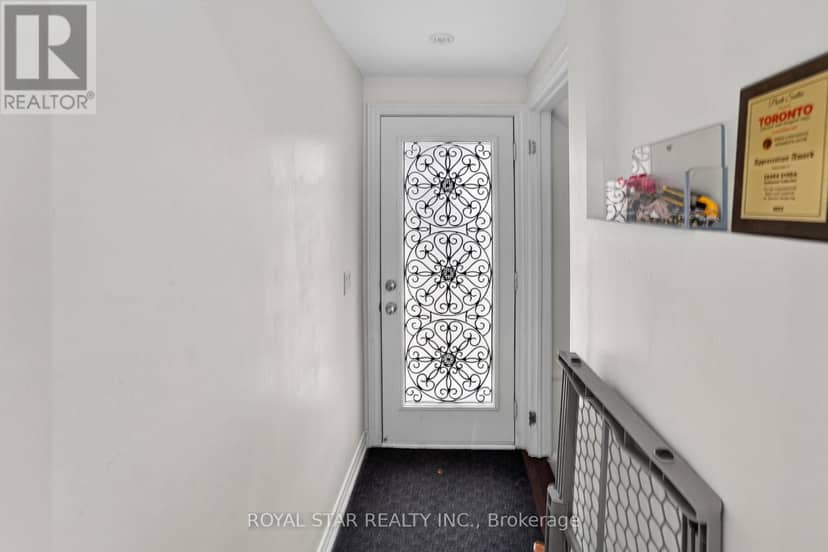 61 Aldersgate Drive — photo 26 of 40