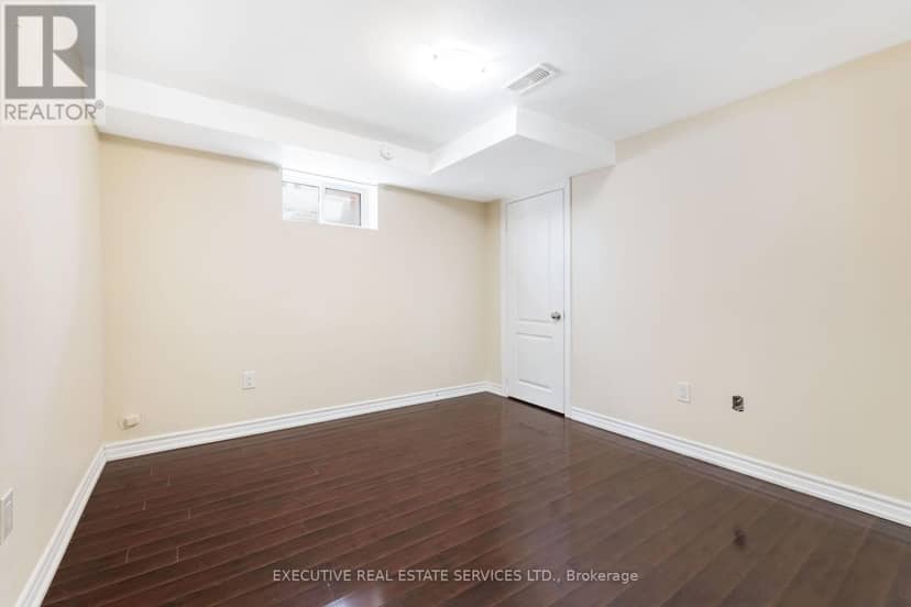 37 Ross Drive — photo 38 of 40