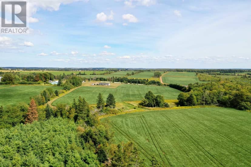 Acreage Bannockburn Road — photo 2 of 4