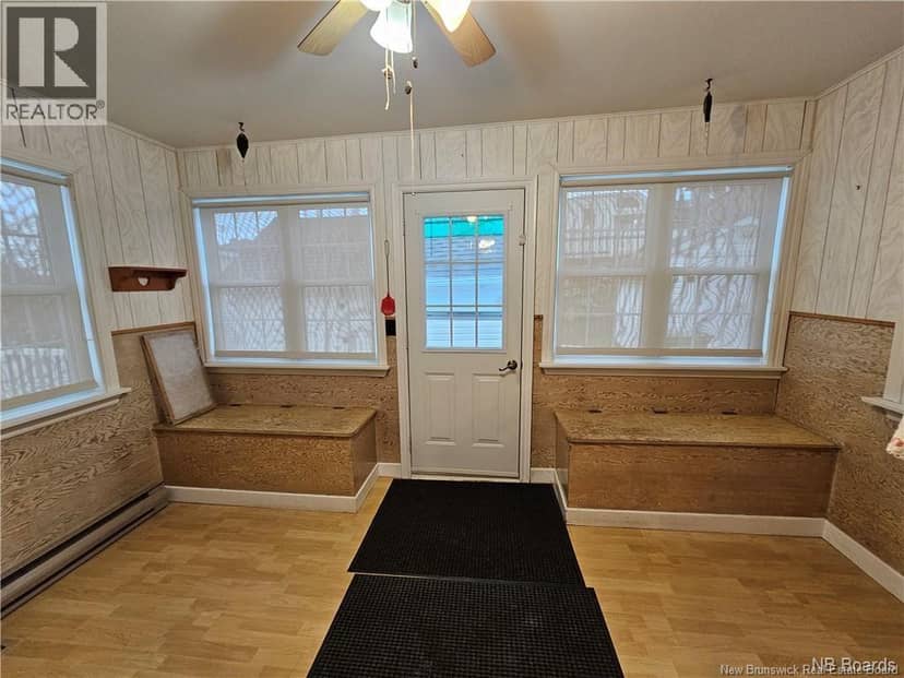 258 Main Street — photo 10 of 40