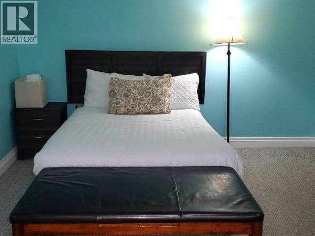 148 & 150 Dawson Drive — photo 15 of 37