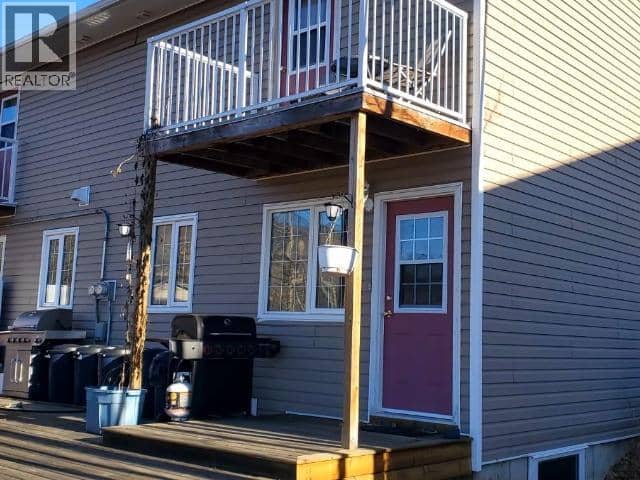 148 & 150 Dawson Drive — photo 35 of 37