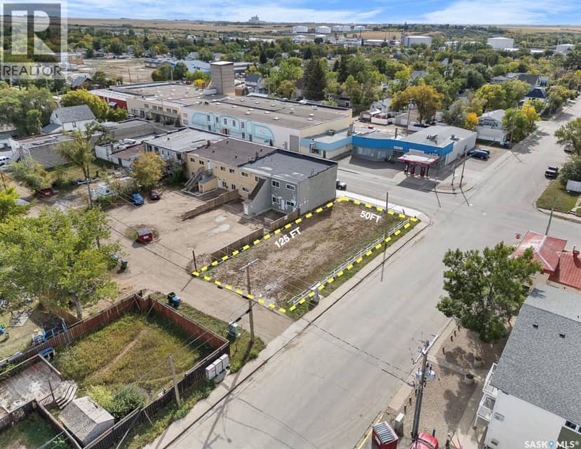 402 Athabasca STREET E — photo 3 of 3