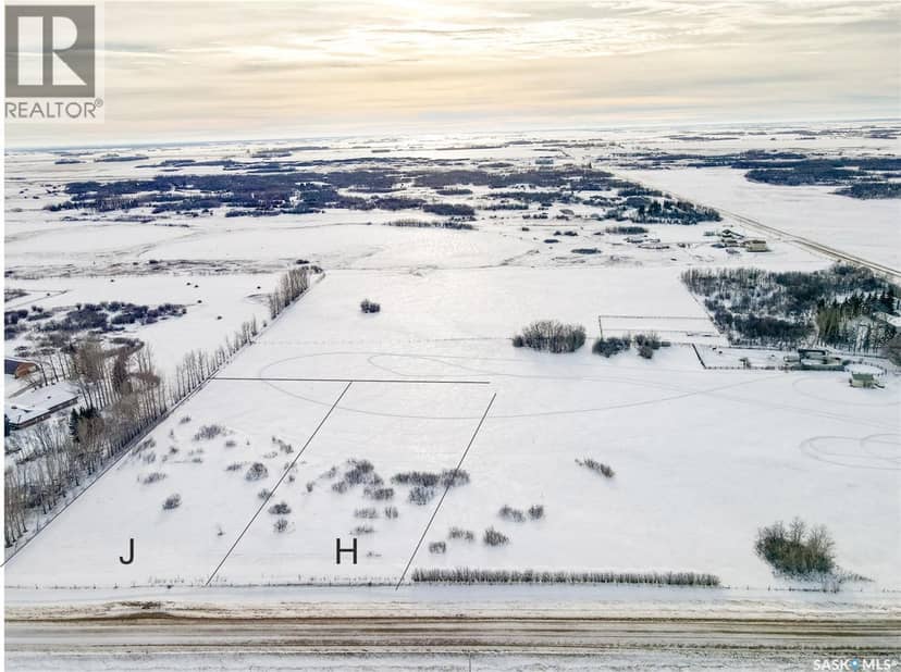Isle Acreage 2.5 H — photo 3 of 8