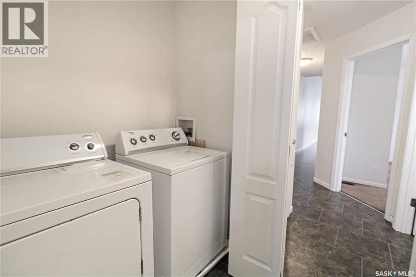 B 8470 Howard AVENUE, Gull Lake, photo 8
