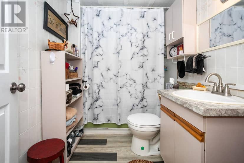 2412 Rte 2 — photo 13 of 40