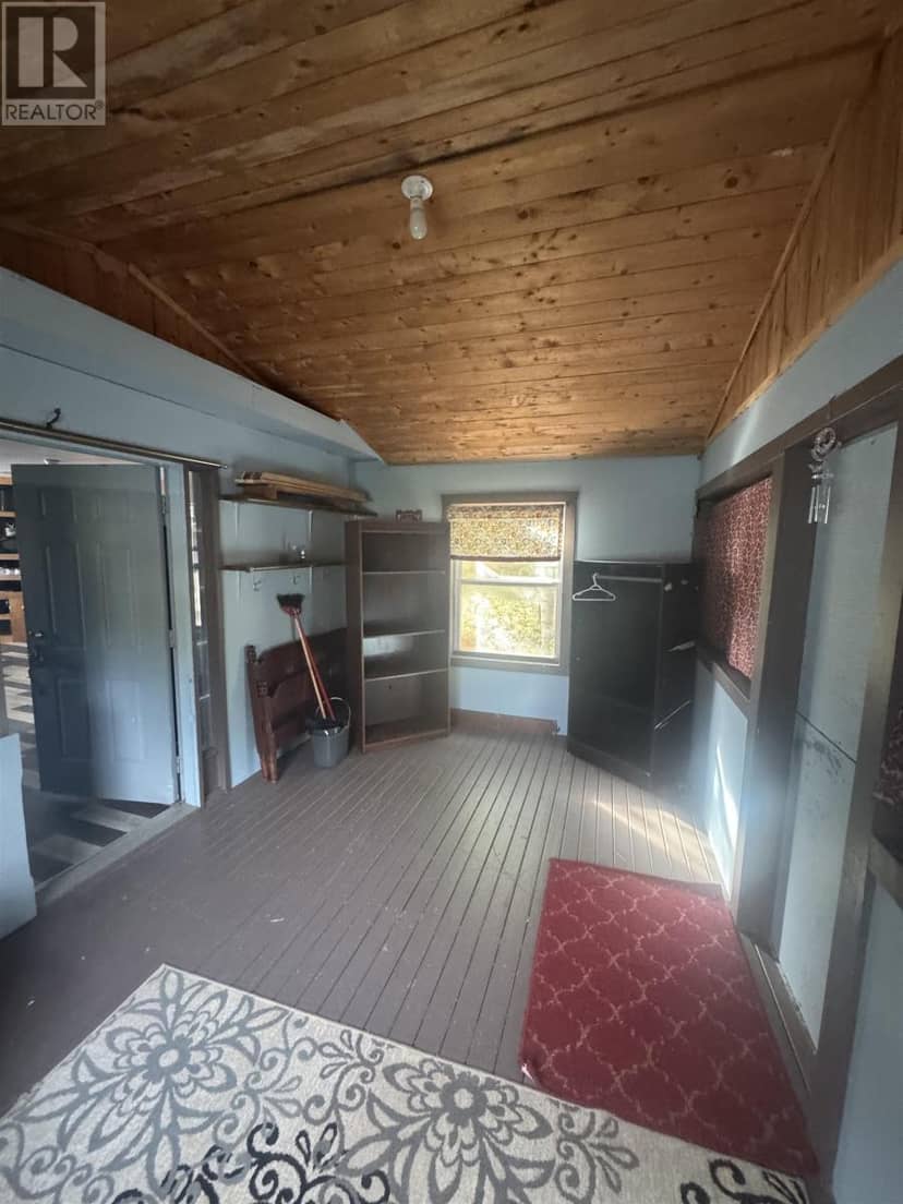 2412 Rte 2 — photo 32 of 40