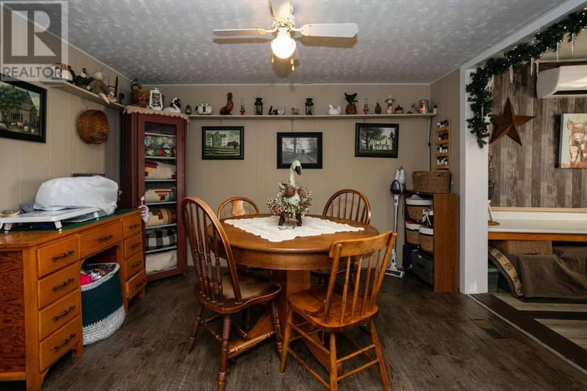 2412 Rte 2 — photo 9 of 40