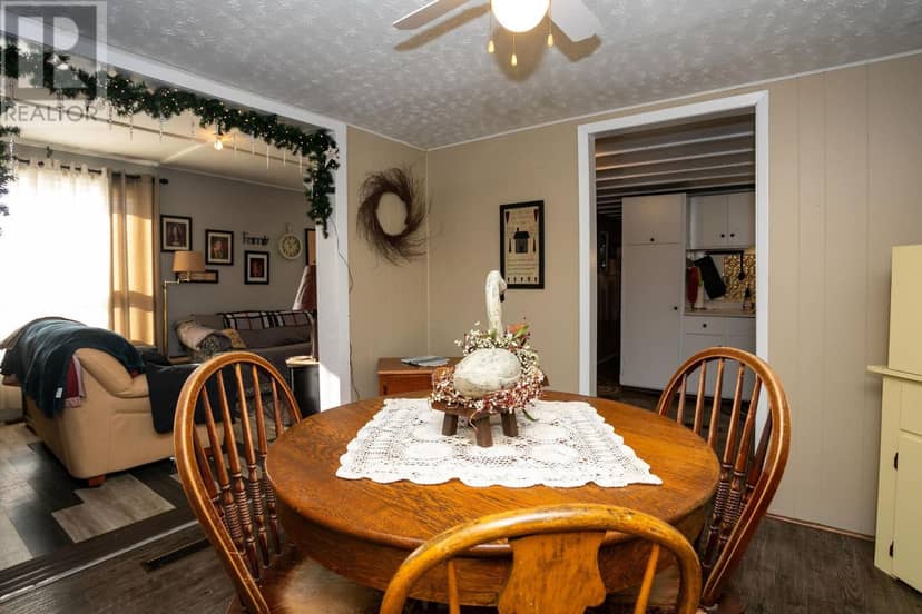 2412 Rte 2 — photo 8 of 40