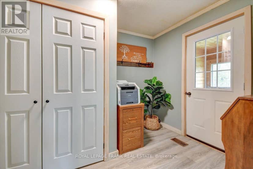 1019 Anderson Road — photo 10 of 40