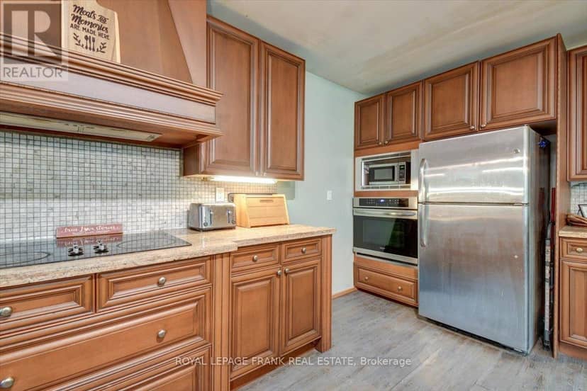 1019 Anderson Road — photo 7 of 40