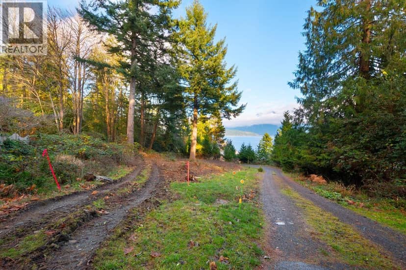 230 MOONWINKS DRIVE, Bowen Island, photo 3