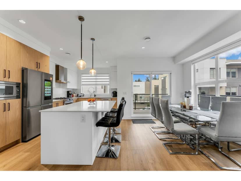 1 12585 104A AVENUE, Surrey, photo 6