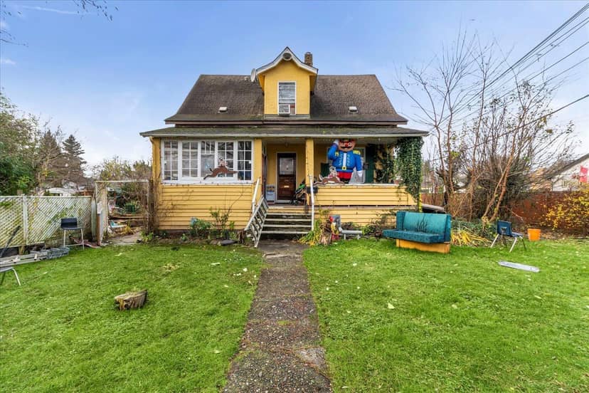 9665 WILLIAMS STREET, Chilliwack Proper East, Chilliwack
