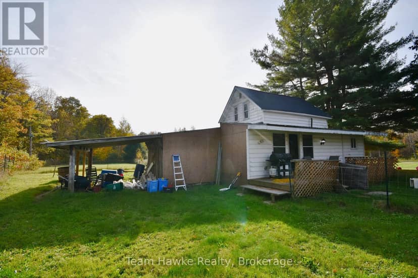 2645 St Amant Road — photo 4 of 26