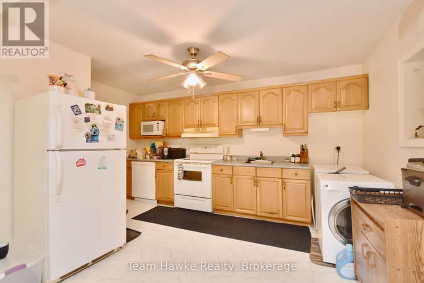2645 St Amant Road — photo 6 of 26