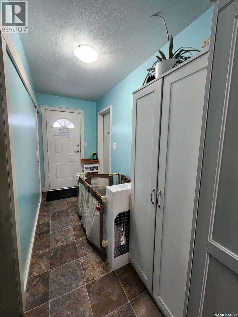 706 Grey AVENUE, Grenfell, photo 3