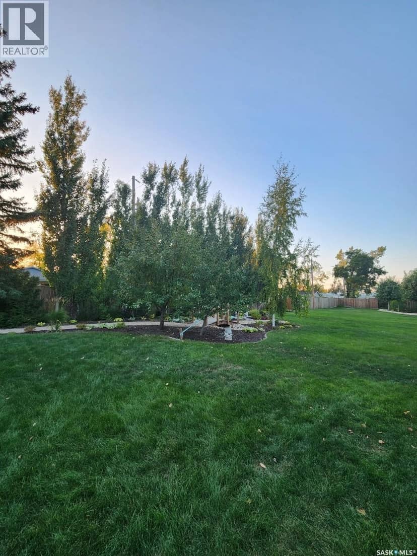 706 Grey AVENUE — photo 34 of 40