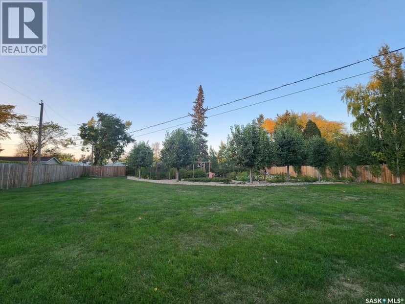 706 Grey AVENUE — photo 37 of 40