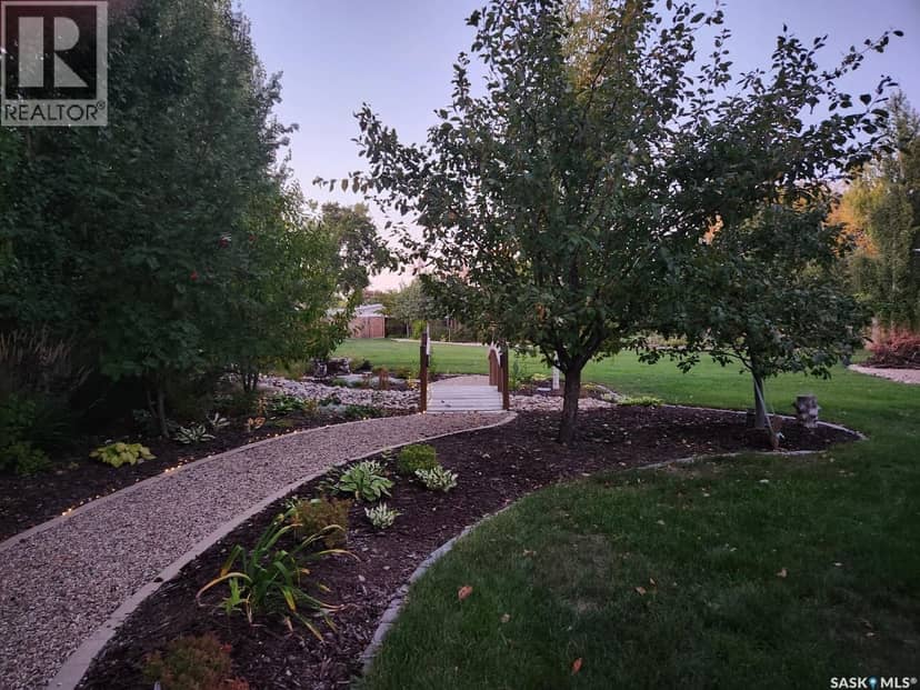 706 Grey AVENUE — photo 38 of 40