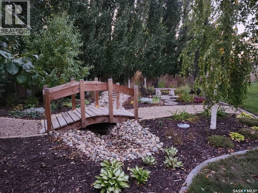 706 Grey AVENUE — photo 39 of 40