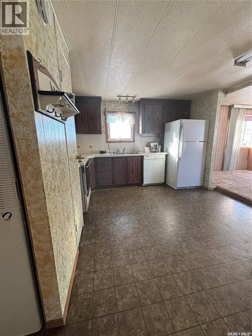 194 Heward STREET — photo 5 of 27
