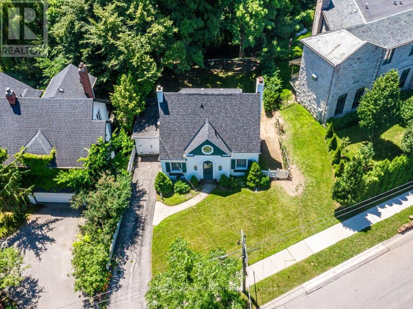 61 Highland Crescent — photo 10 of 10