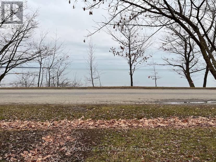 2823 Lakeshore Road — photo 7 of 9