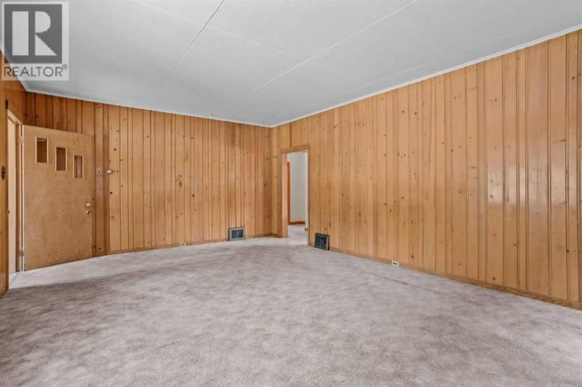 404 Otter Street, Banff, photo 5