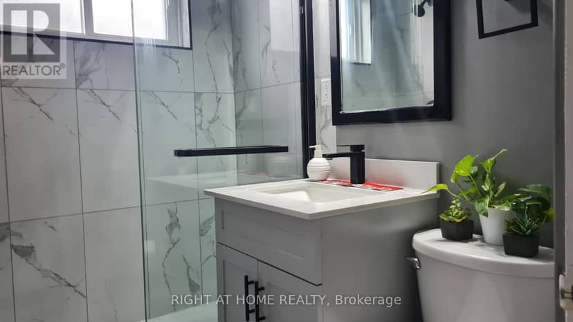 124 Overture Road — photo 18 of 40