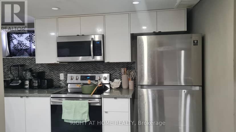 124 Overture Road — photo 38 of 40