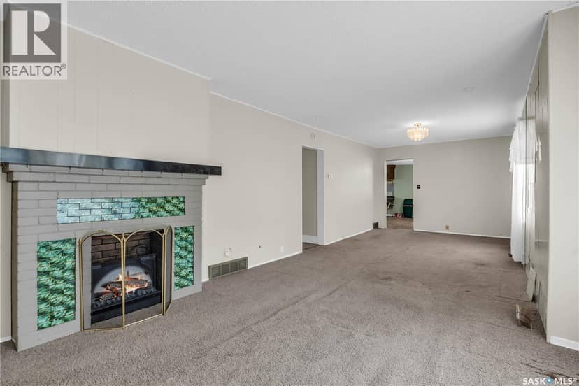 Clavet Acreage — photo 11 of 40