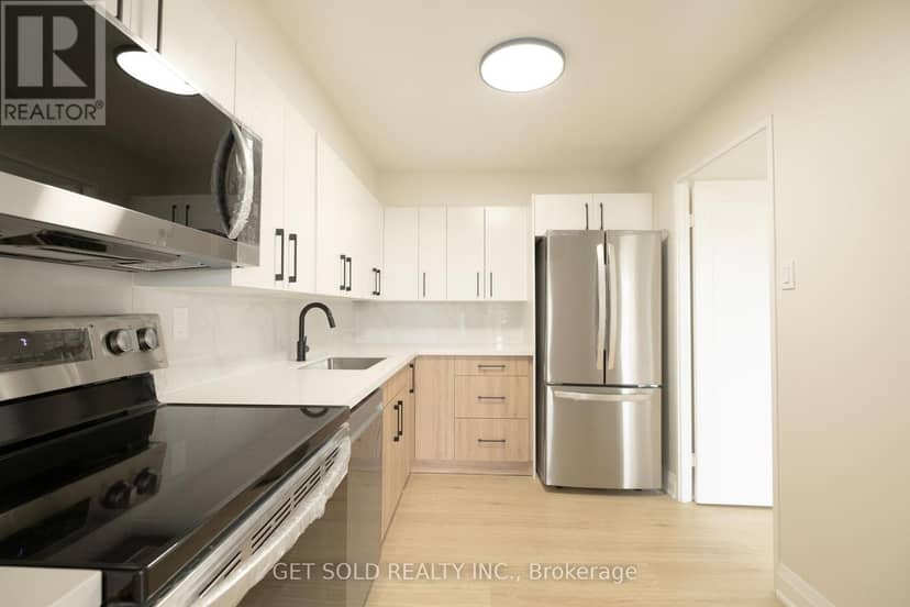 405 - 120 Dundalk Drive — photo 1 of 36