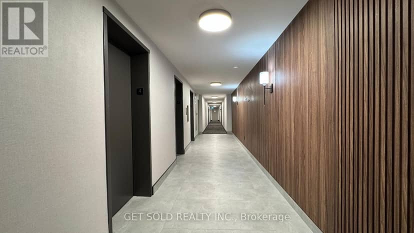 405 - 120 Dundalk Drive — photo 4 of 36