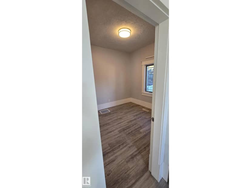 5023 53 ST, Andrew, photo 5