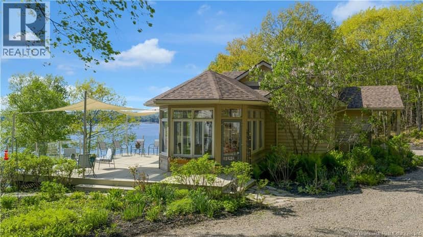 158 Hills Point Road, Oak Bay, photo 3