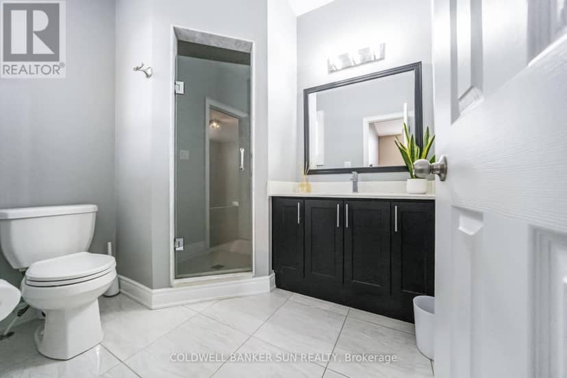 58 Copeland Crescent — photo 33 of 40