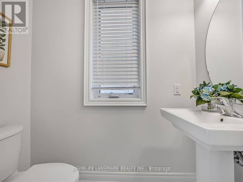 100 Christine Elliot Avenue — photo 22 of 28