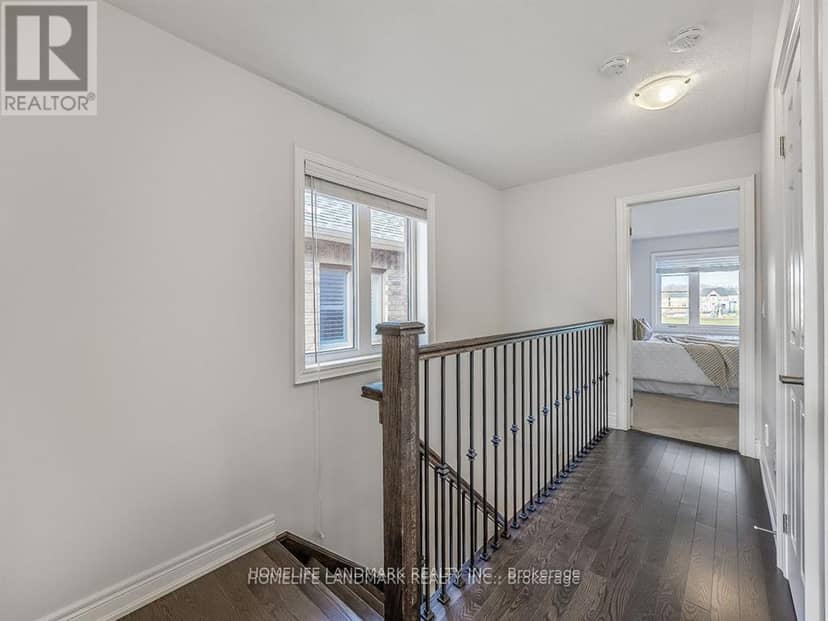 100 Christine Elliot Avenue — photo 25 of 28
