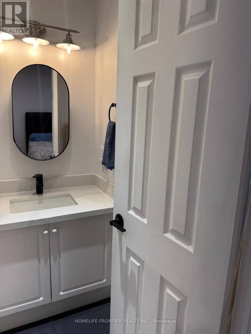 14 Barr Crescent — photo 12 of 18