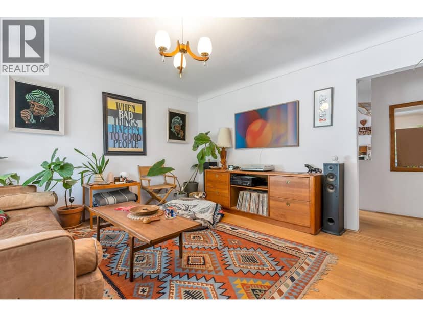 5050 MAIN STREET, Vancouver, photo 5