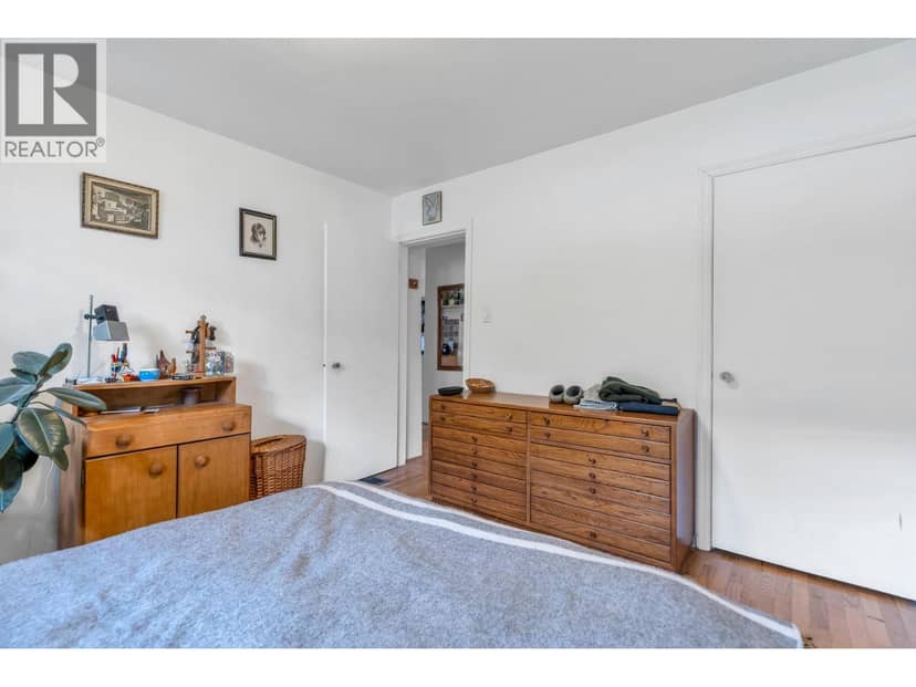 5050 MAIN STREET, Vancouver, photo 8