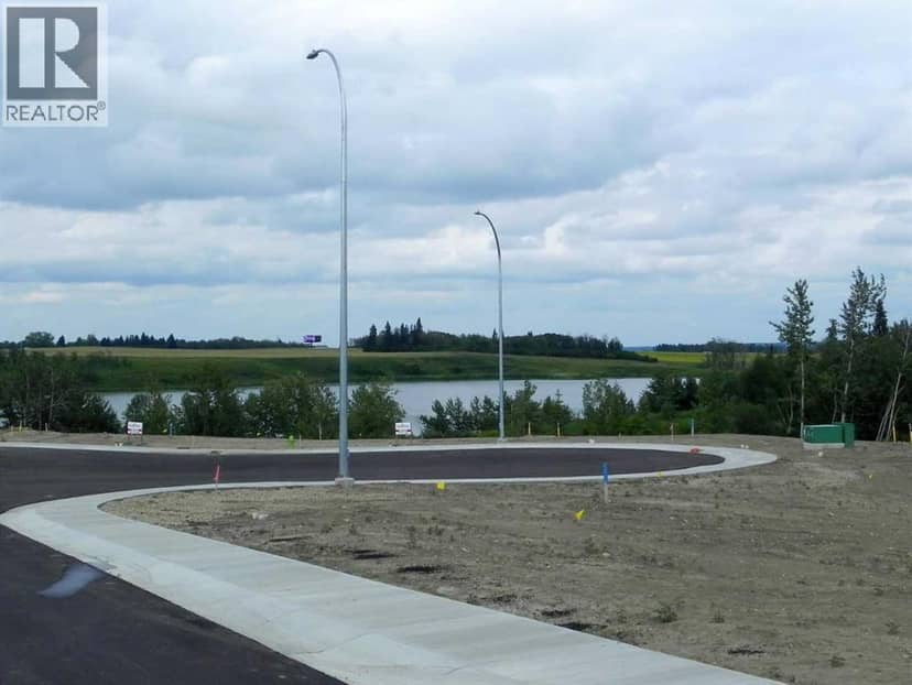 4728 Beardsley Avenue, Lacombe, photo 2