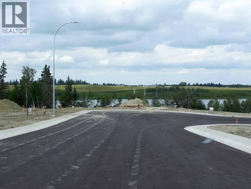 28 Henner's Place, Lacombe, photo 5