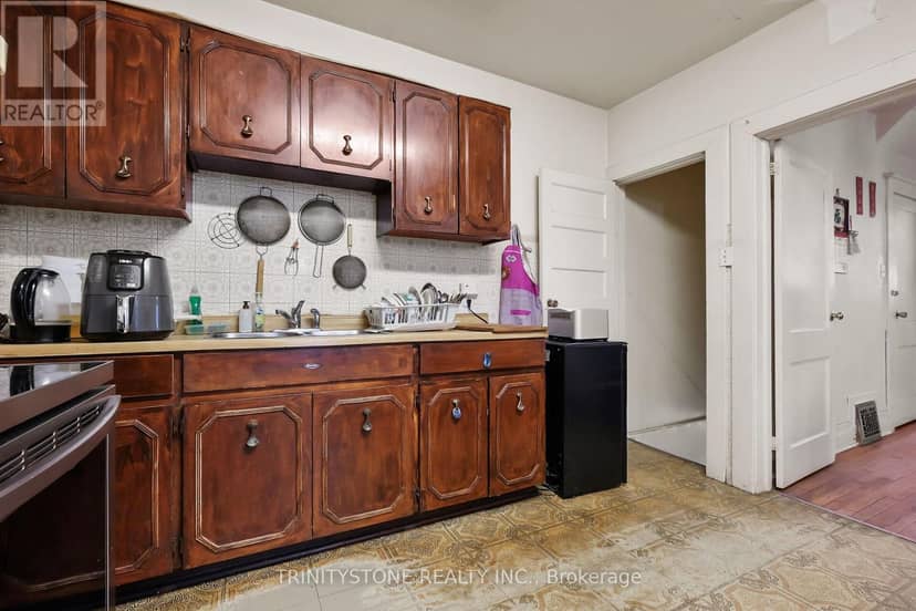 189 Preston Street — photo 13 of 40