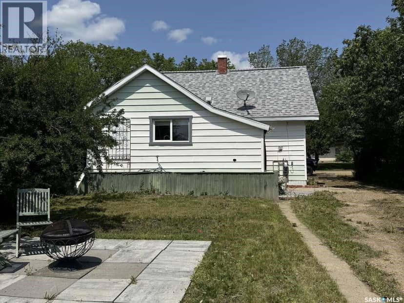 114 3rd AVENUE — photo 6 of 25