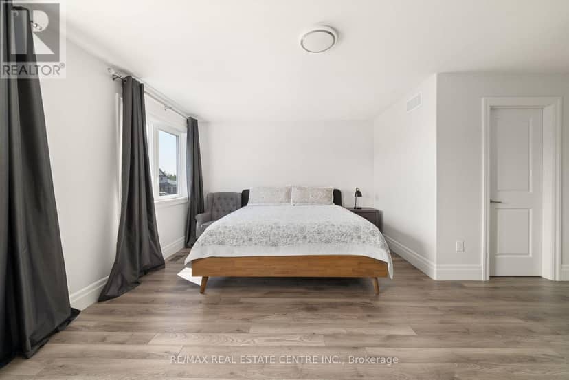 218 Beasley Crescent — photo 31 of 40