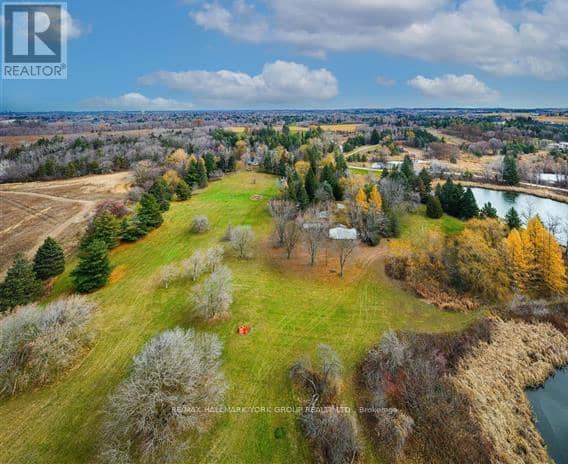 250 South Summit Farm Road, King, photo 2
